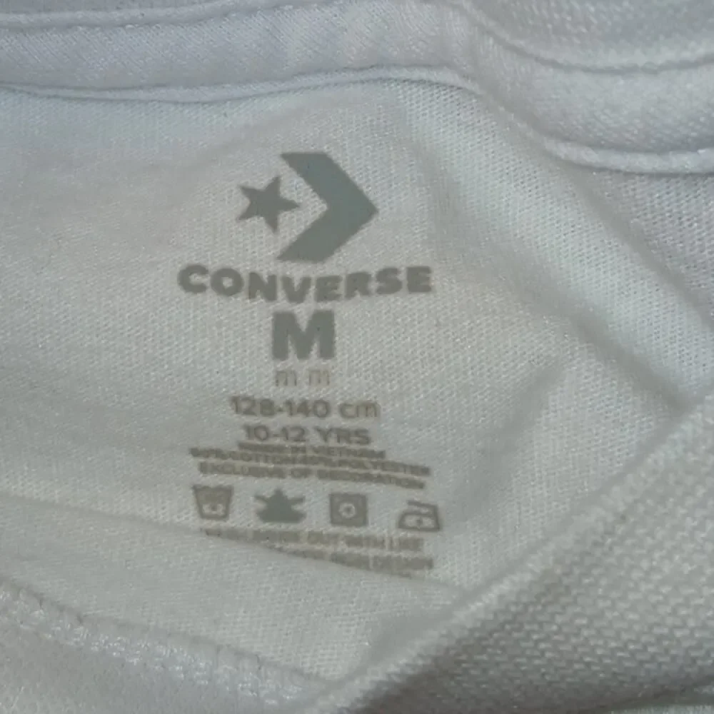 Converse All Star Girls White w/ Red Puffy Logo Tee - Youth Medium